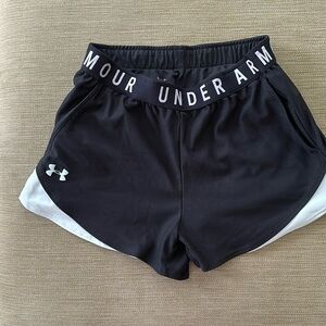 Women’s under armor athletic shorts